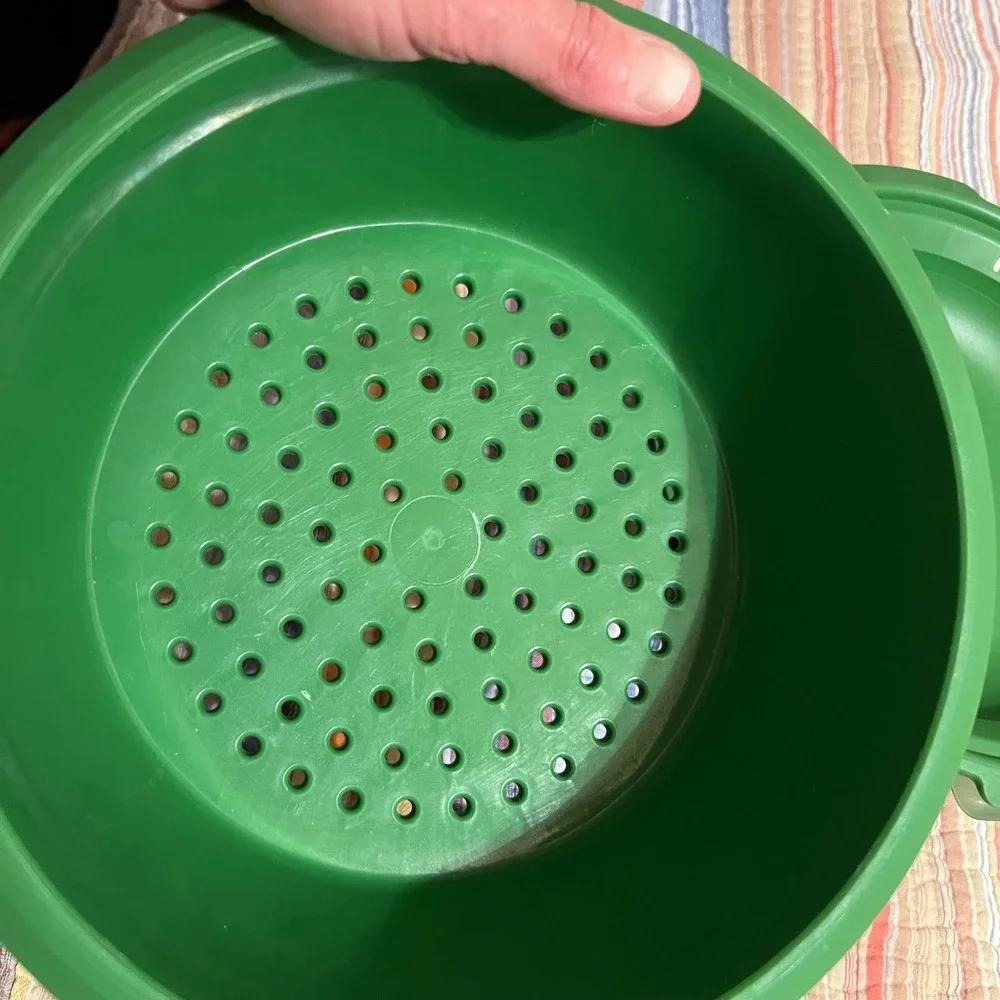 Tupperware MicroGourmet Steamer Microwave Cookware Set Green‎ Lime Colander